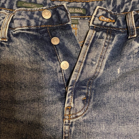 ☀️ Wild Fable Distressed Denim Women Shorts - Picture 3 of 5